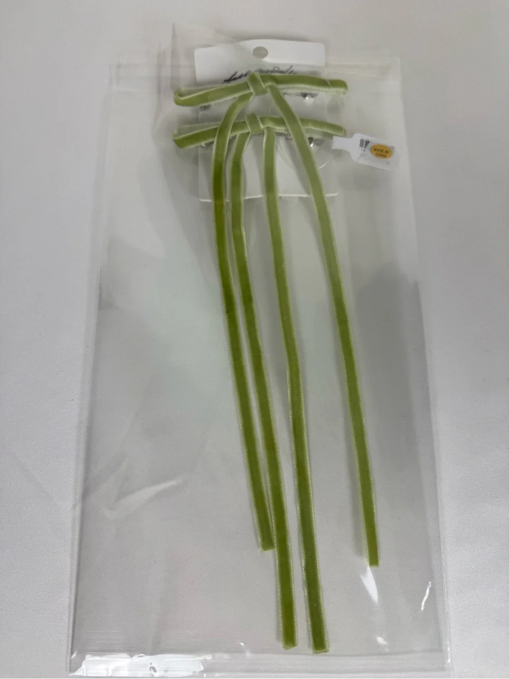 Free People Lime Velvet Bow Hair Clips Blokecore Inspired Set of 2 ✨🎀